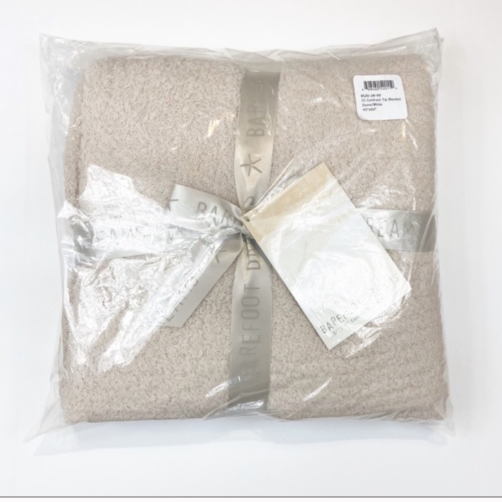 Barefoot Dreams Blanket Throw Cozychic Contrast Cream and White NWT - Picture 3 of 5